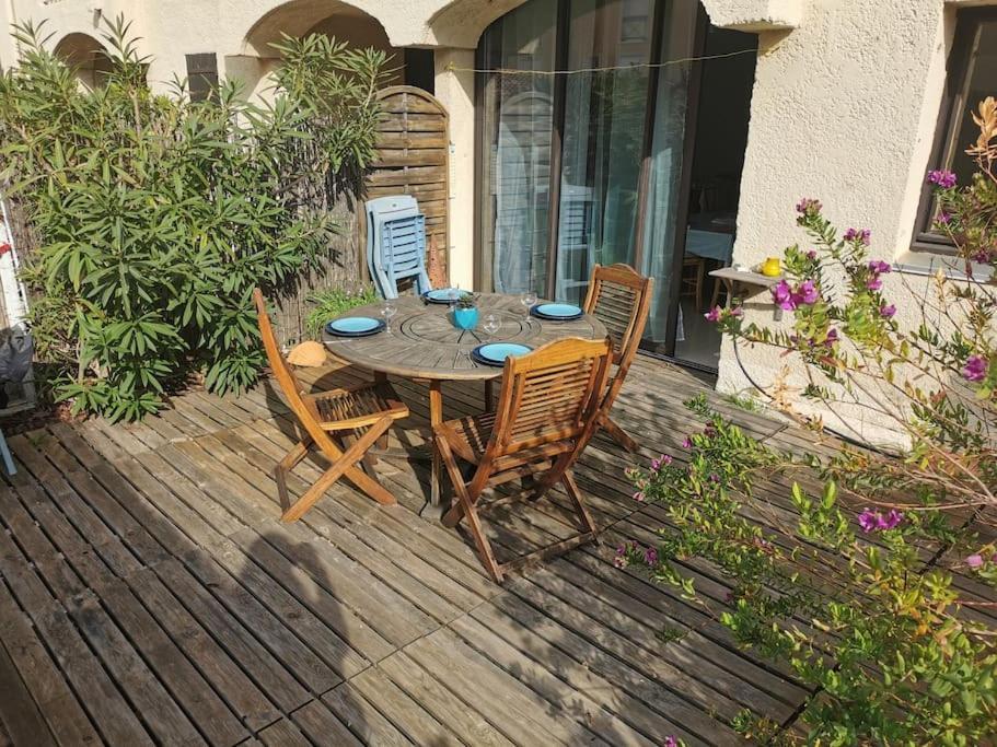 Appartement La Tranquillite, 2Mn A Pieds Mer Fréjus Dış mekan fotoğraf
